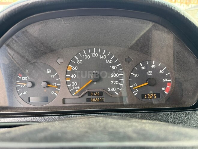 Mercedes C 200-9