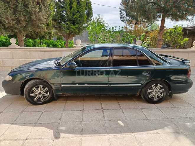Hyundai Sonata-3