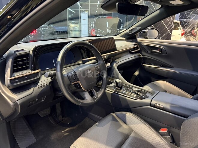 Toyota Crown-21