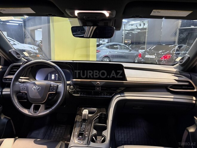 Toyota Crown-14