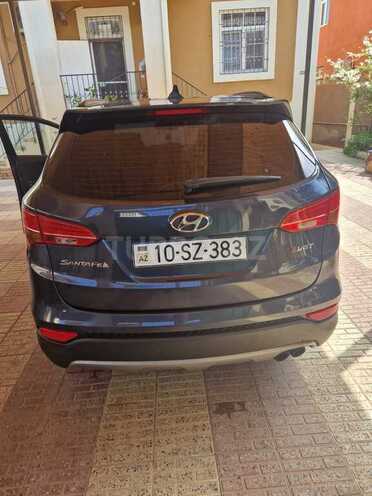 Hyundai Santa Fe-10