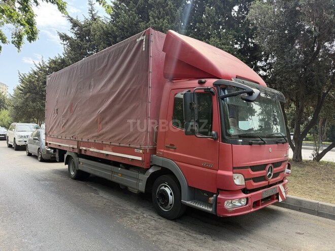 Mercedes Atego 818-2