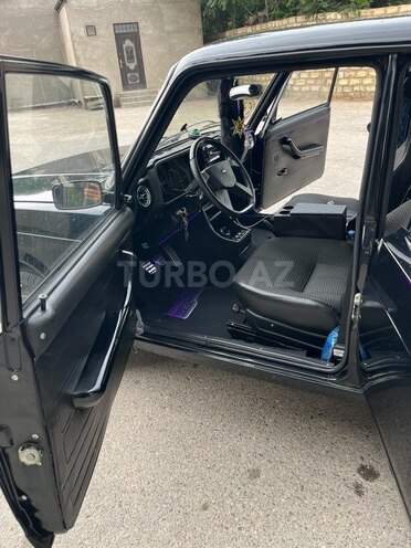 LADA (VAZ) 2107-10