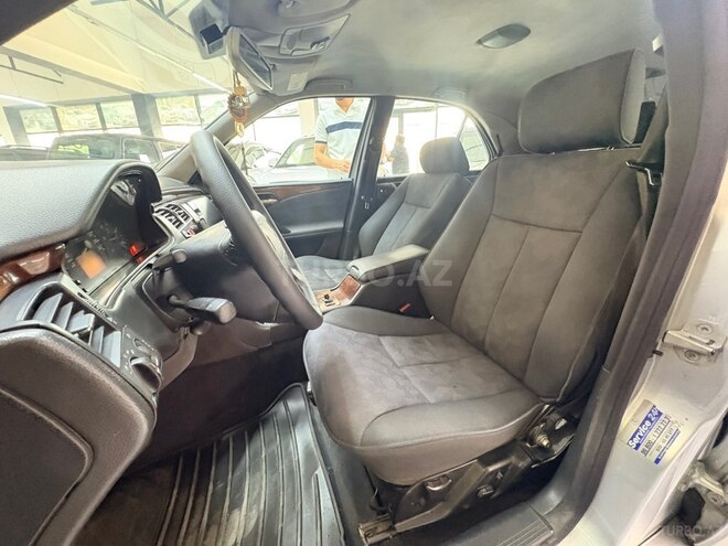 Mercedes E 220-15