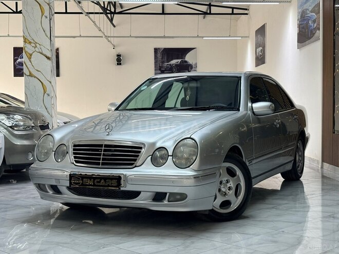 Mercedes E 220-6
