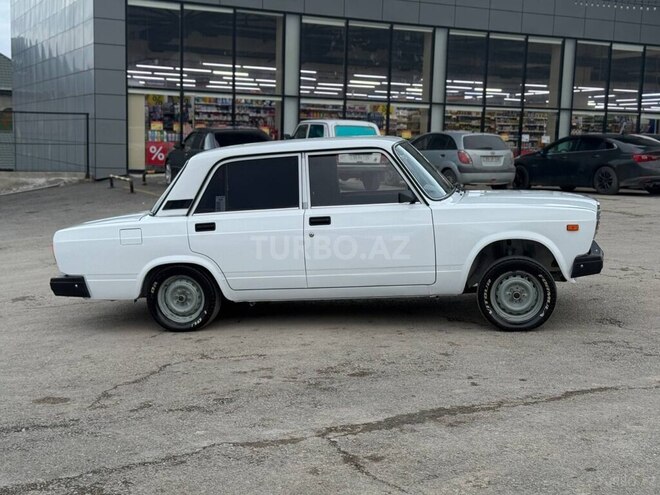 LADA (VAZ) 2107-6
