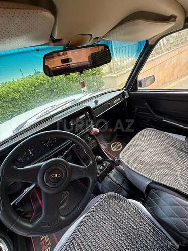 LADA (VAZ) 2107-9