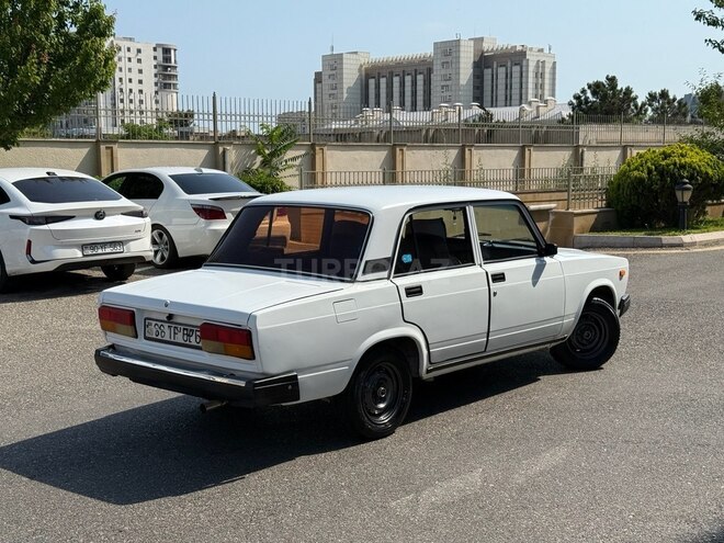 LADA (VAZ) 2107-8