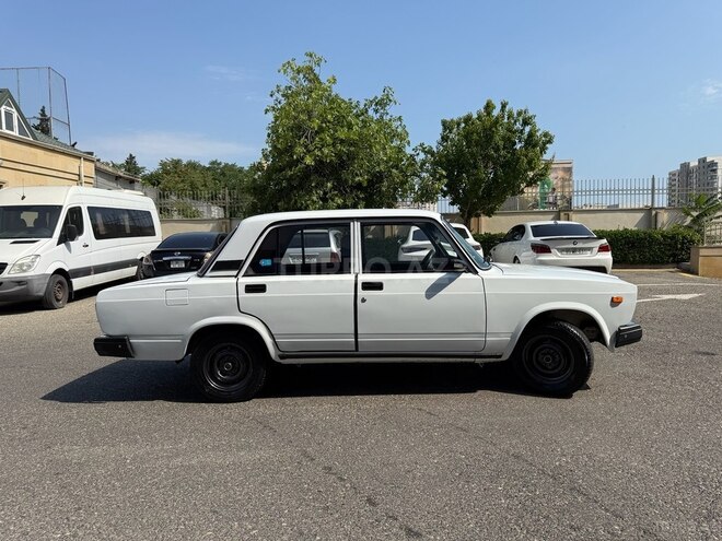 LADA (VAZ) 2107-6