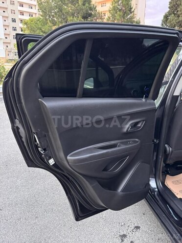 Chevrolet Trax-17