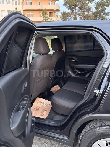 Chevrolet Trax-18
