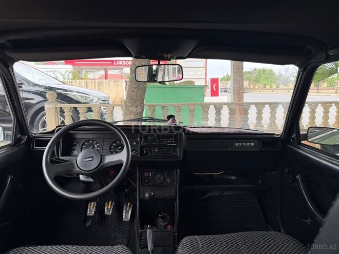 LADA (VAZ) 2107-8