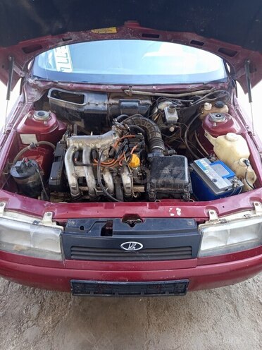 LADA (VAZ) 2110-8