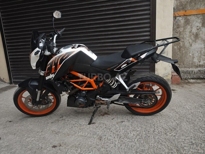 KTM 390 Duke-4