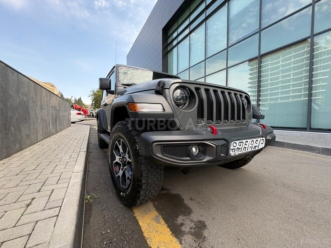 Jeep Wrangler-2