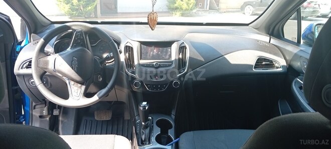 Chevrolet Cruze-7