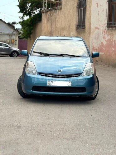 Toyota Prius-1
