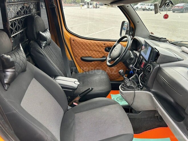Fiat Doblo-4