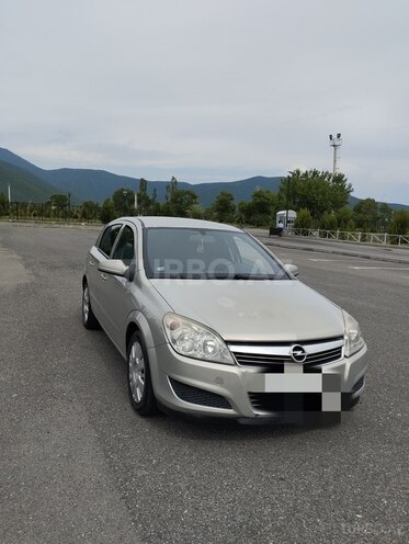 Opel Astra-1