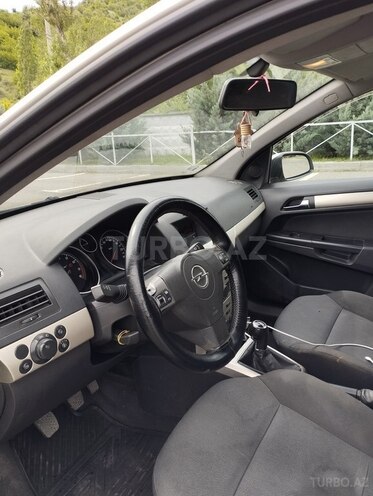 Opel Astra-4