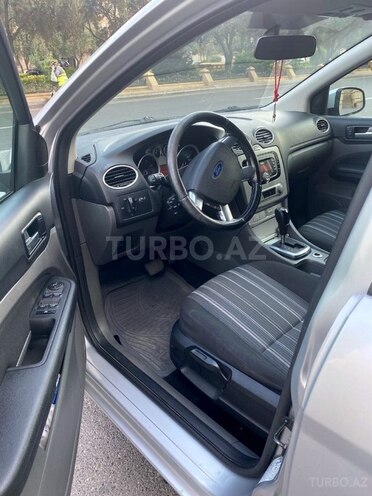 Ford Focus-3