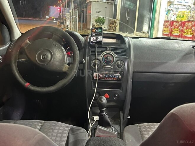 Renault Megane-14