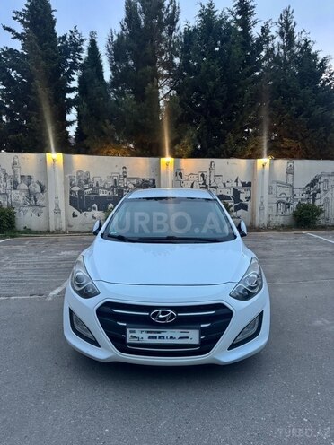 Hyundai i30-2