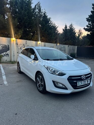 Hyundai i30-3