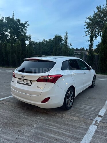 Hyundai i30-4