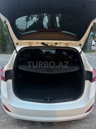 Hyundai i30-6