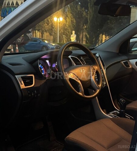Hyundai i30-13