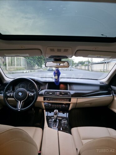BMW 528-9