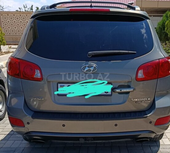 Hyundai Santa Fe-3