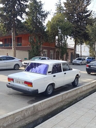 LADA (VAZ) 2107-4