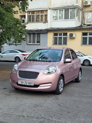 Nissan March-1