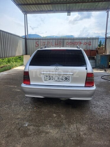 Mercedes C 240-2
