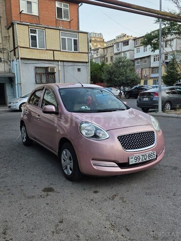 Nissan March-2