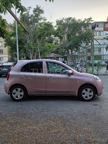 Nissan March-4