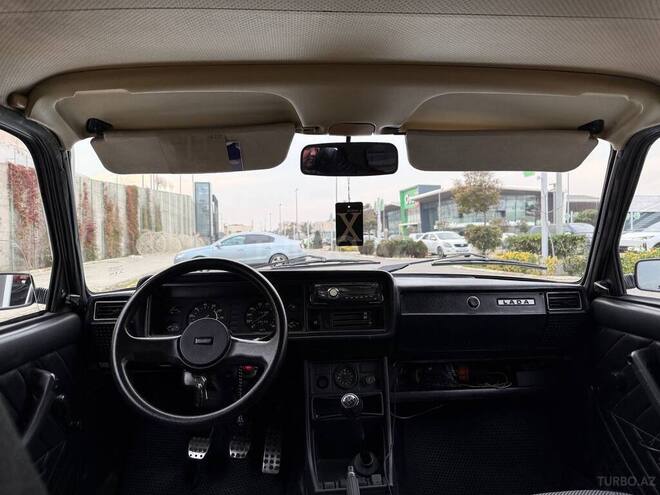 LADA (VAZ) 2107-6