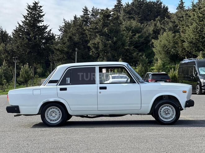 LADA (VAZ) 2107-3