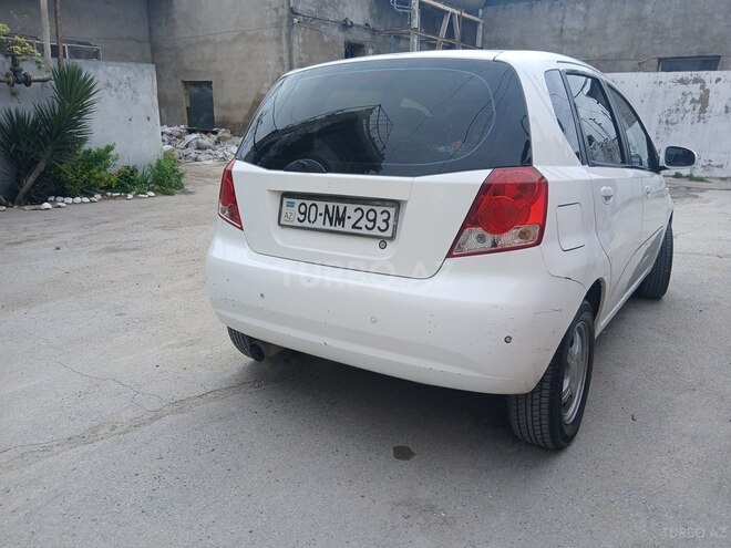 Chevrolet Aveo-6