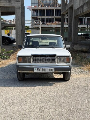 LADA (VAZ) 2107-1