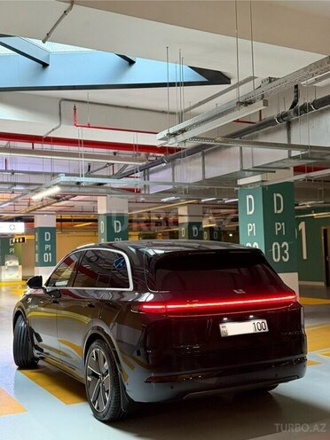 Li Auto L7-4