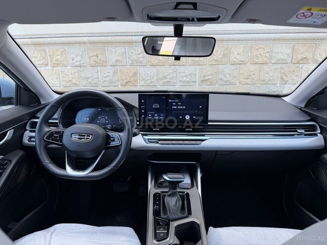 Geely Emgrand-9