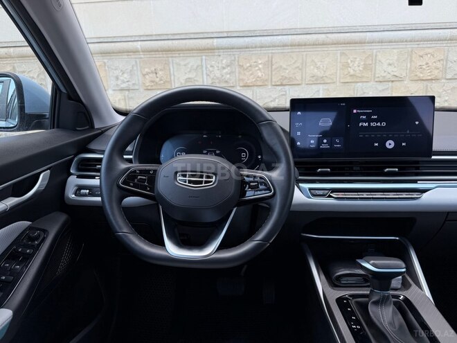 Geely Emgrand-11