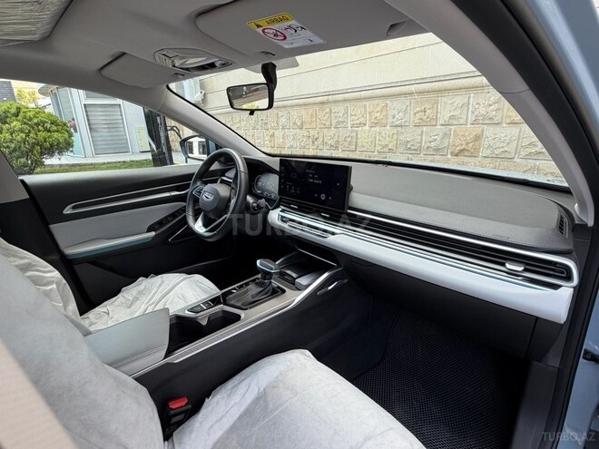 Geely Emgrand-12