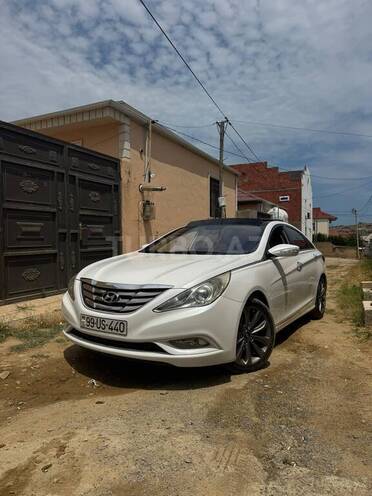 Hyundai Sonata-3