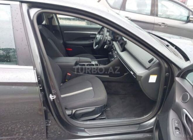 Hyundai Sonata-10