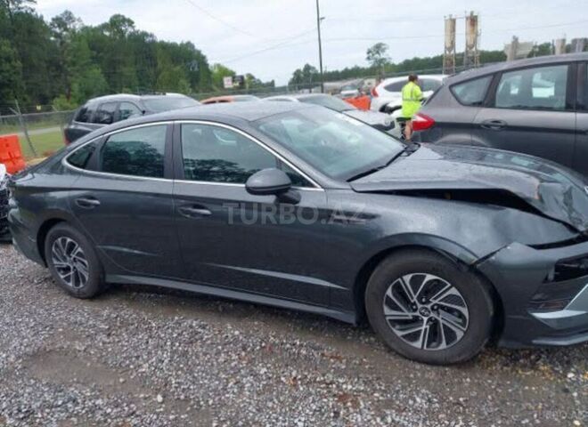 Hyundai Sonata-8