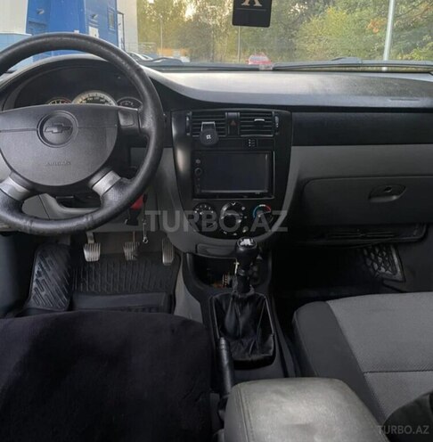 Chevrolet Lacetti-2